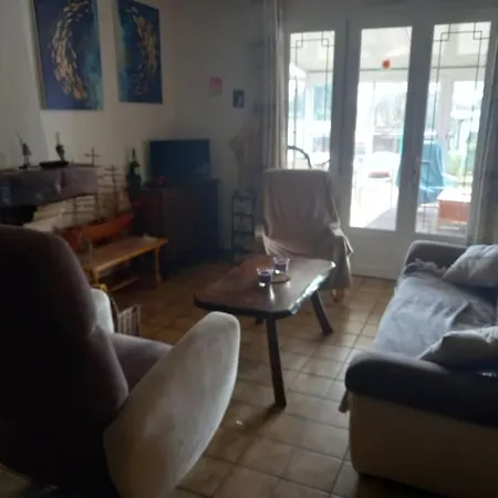 Maison De Famille Bord